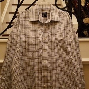 Jo's A Bank Button down long sleeve shirt